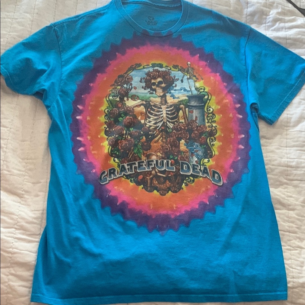 Grateful Dead NEW NEVER WORN Liquid Blue shirt
